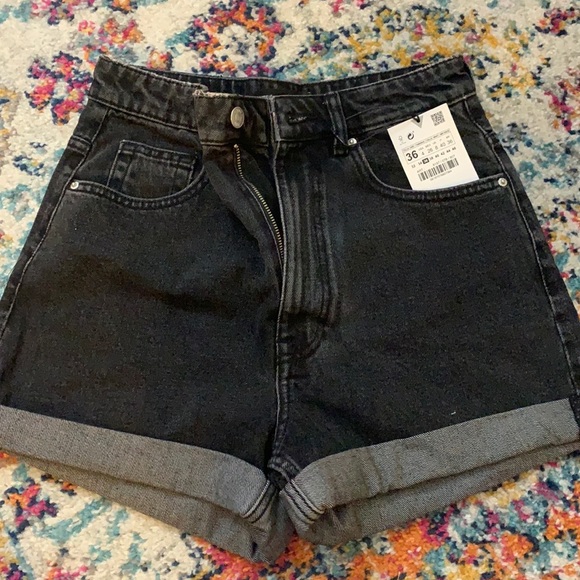 Zara Pants - BNWT Zara Mom Jeans